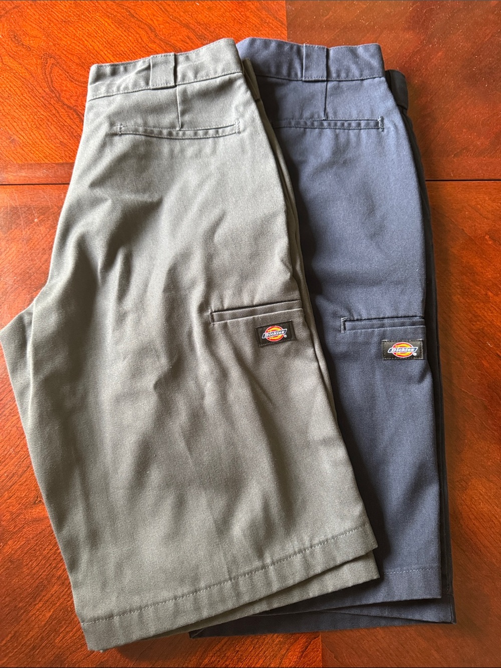 Dickies Men’s Cargo Shorts in Olive and Navy
